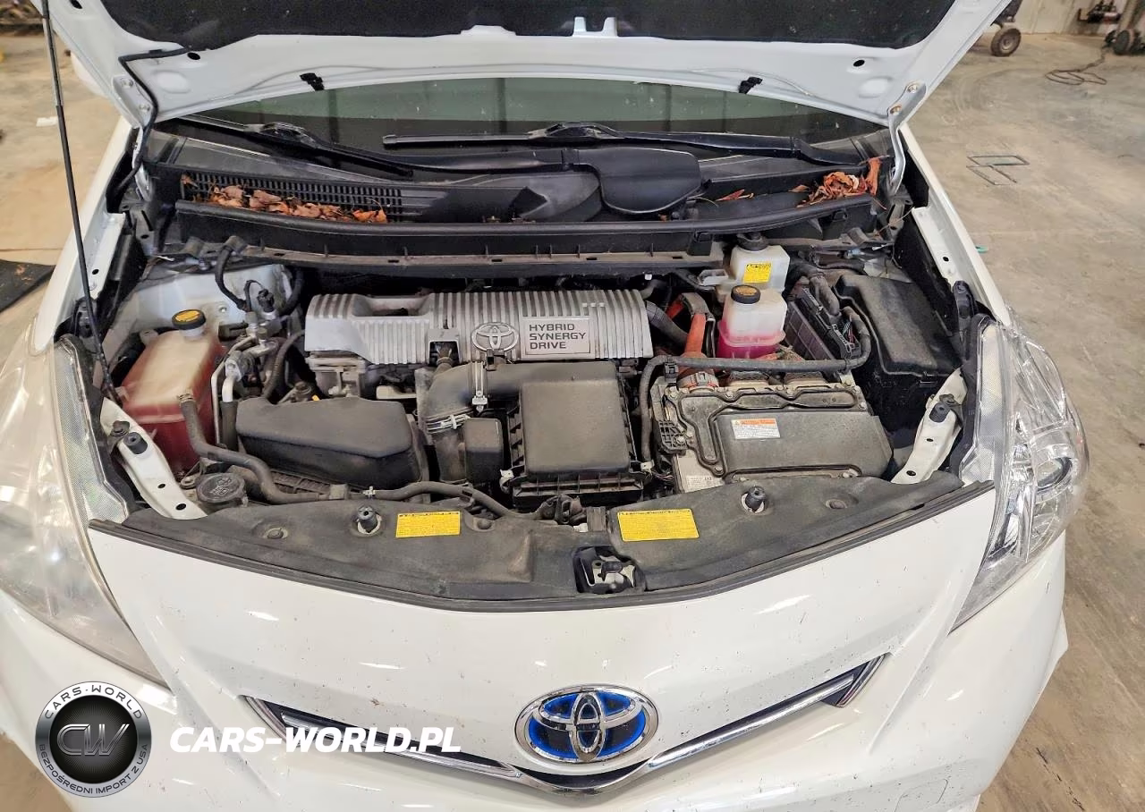 2014 Toyota Prius V Three VIN:JTDZN3EUXE3296141 - 11
