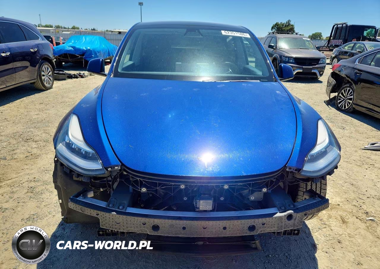 2020 Tesla Model Y VIN:5YJYGDEE5LF012953 - 5