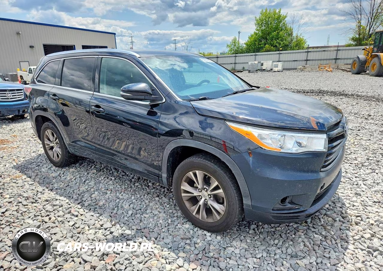2015 Toyota Highlander Xle VIN:5TDKKRFH6FS090958 - 4