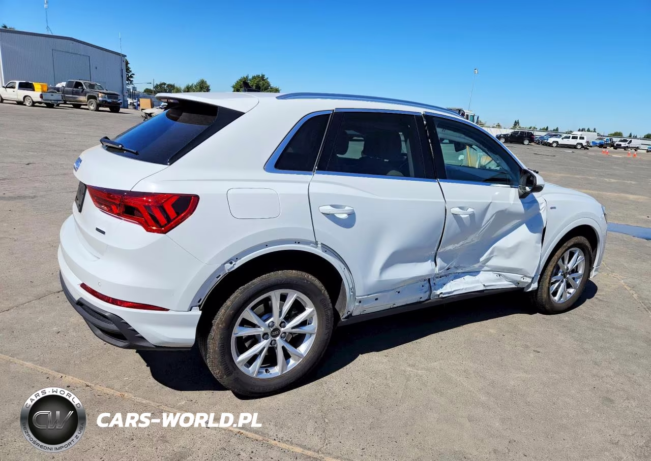 2025 Audi Q3 Premium Plus S Line 45 VIN:WA1EECF34S1082705 - 3