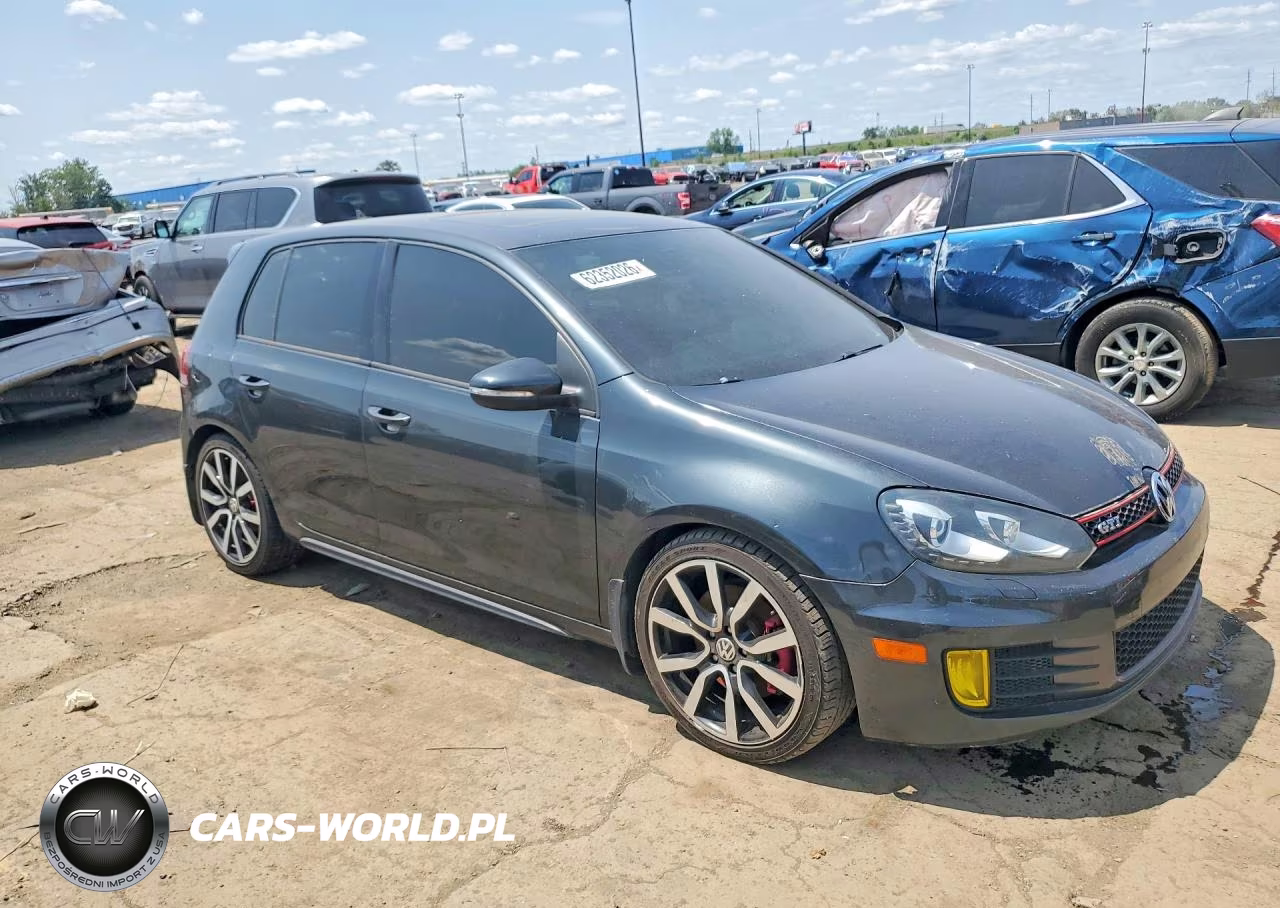 2014 Volkswagen Gti VIN:WVWGD7AJ6EW010345 - 4