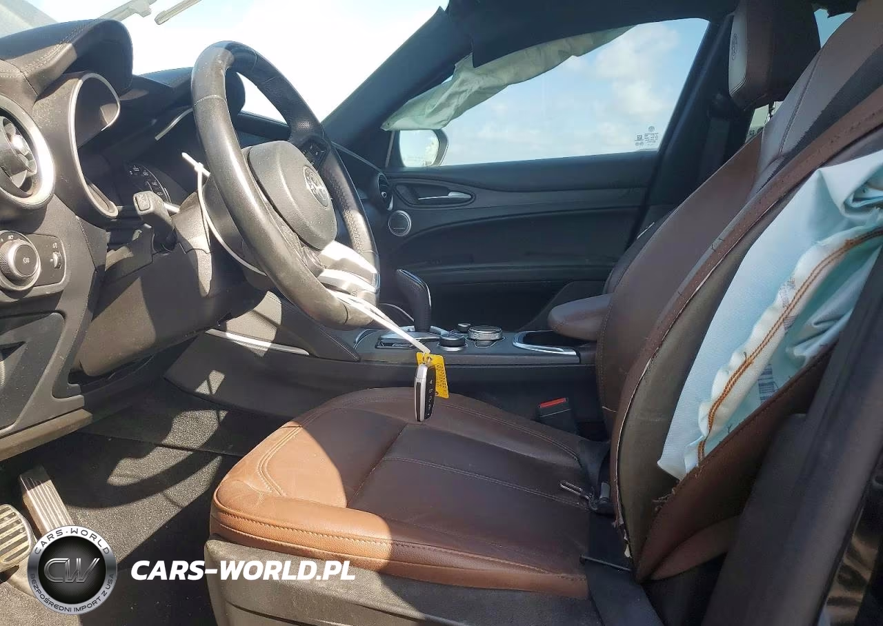 2023 Alfa Romeo Stelvio Ti VIN:ZASPAKBN2P7D50481 - 7