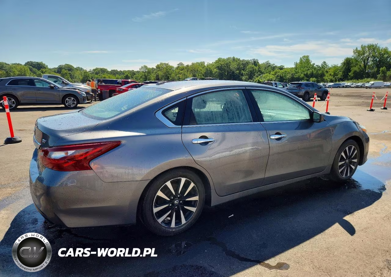 2018 Nissan Altima 2.5 Sv VIN:1N4AL3AP7JC130923 - 3