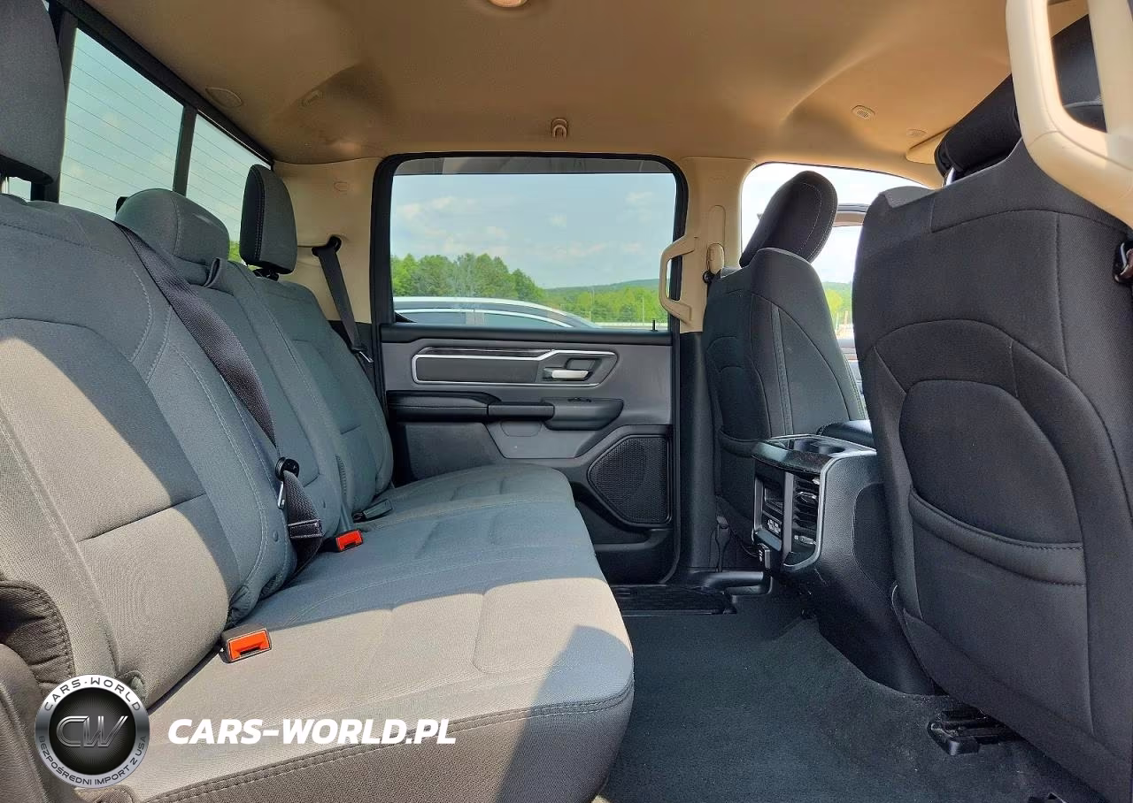 2020 Ram 1500 Big Horn-Lone Star VIN:1C6SRFFT9LN131817 - 10