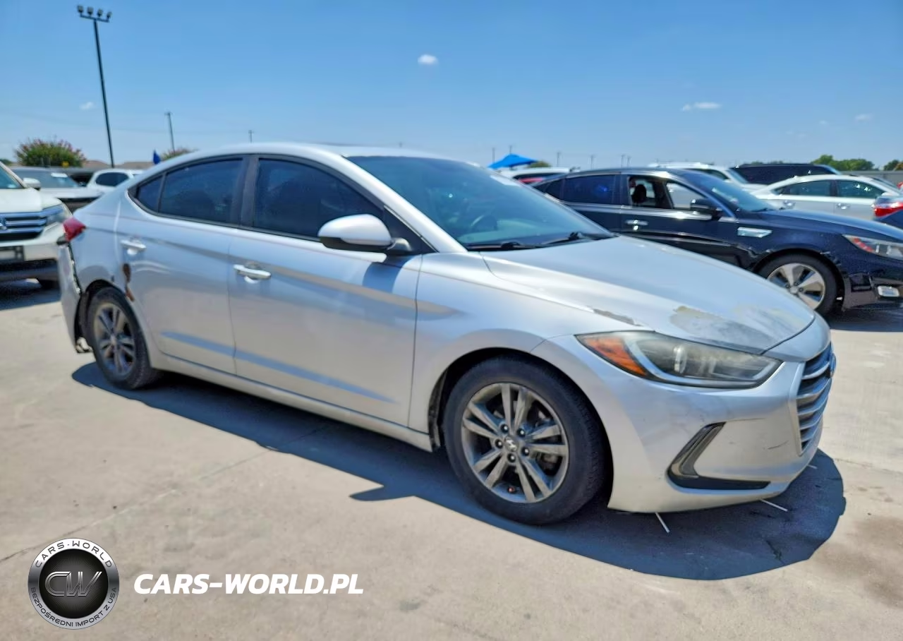 2017 Hyundai Elantra Value Edition VIN:5NPD84LF6HH198941 - 4