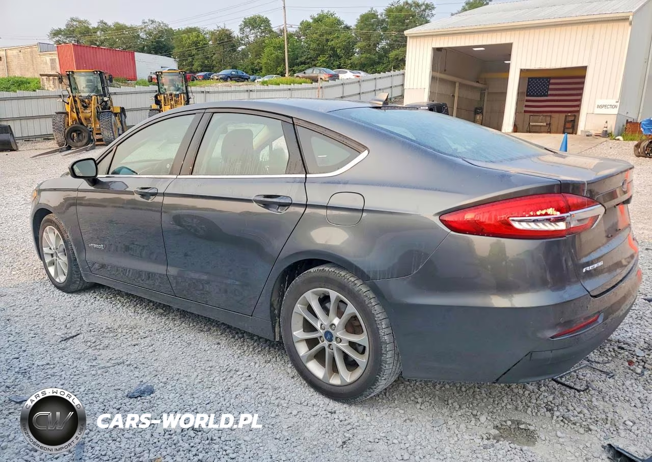 2019 Ford Fusion Se VIN:3FA6P0LU9KR208536 - 2