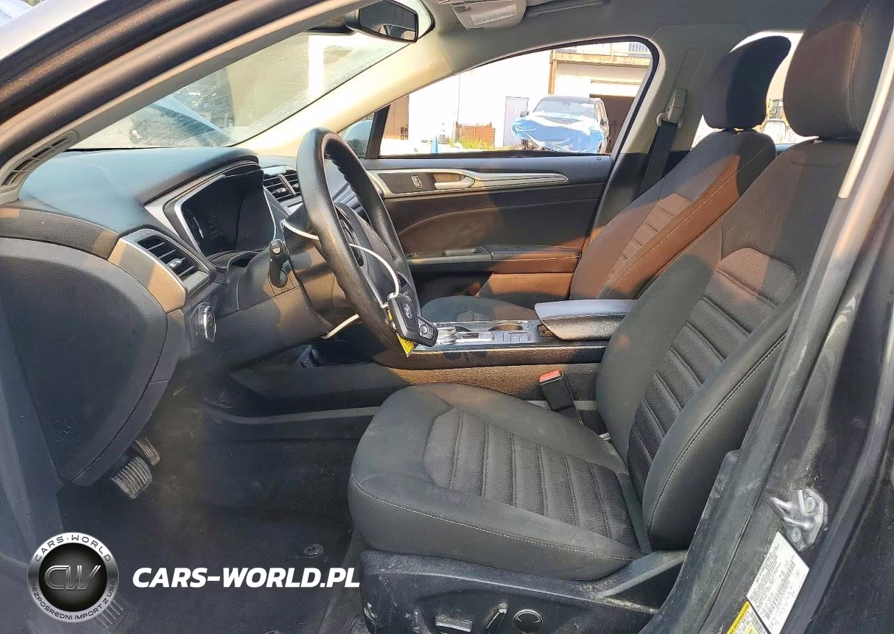 2019 Ford Fusion Se VIN:3FA6P0LU9KR208536 - 7