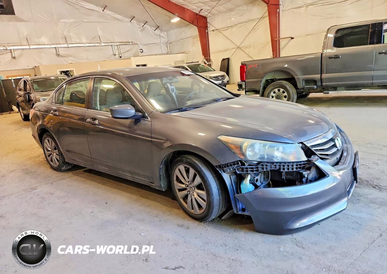 2011 Honda Accord Ex VIN:1HGCP2F70BA023995 - 4