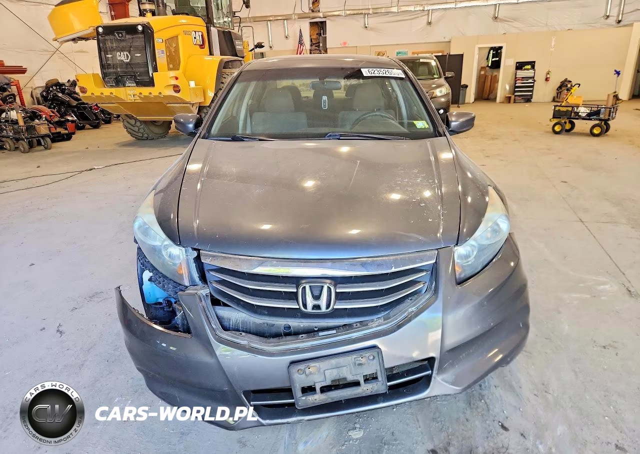 2011 Honda Accord Ex VIN:1HGCP2F70BA023995 - 5