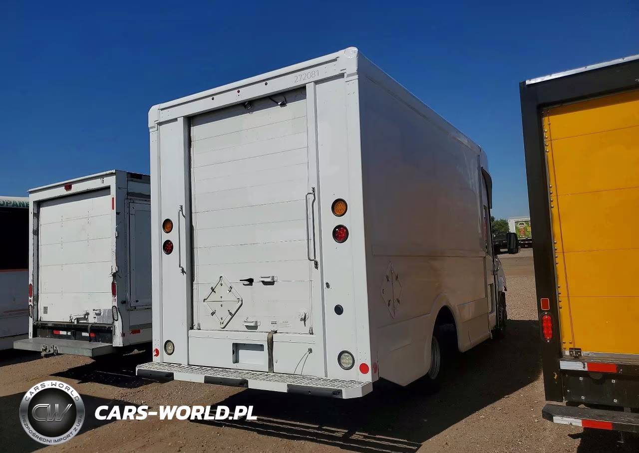 2023 Mercedes-Benz Sprinter 4500 VIN:W1X9K2312PN227527 - 3