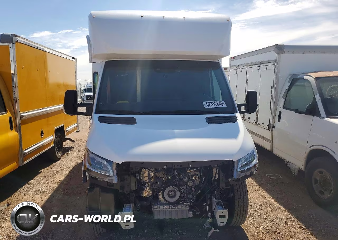 2023 Mercedes-Benz Sprinter 4500 VIN:W1X9K2312PN227527 - 5