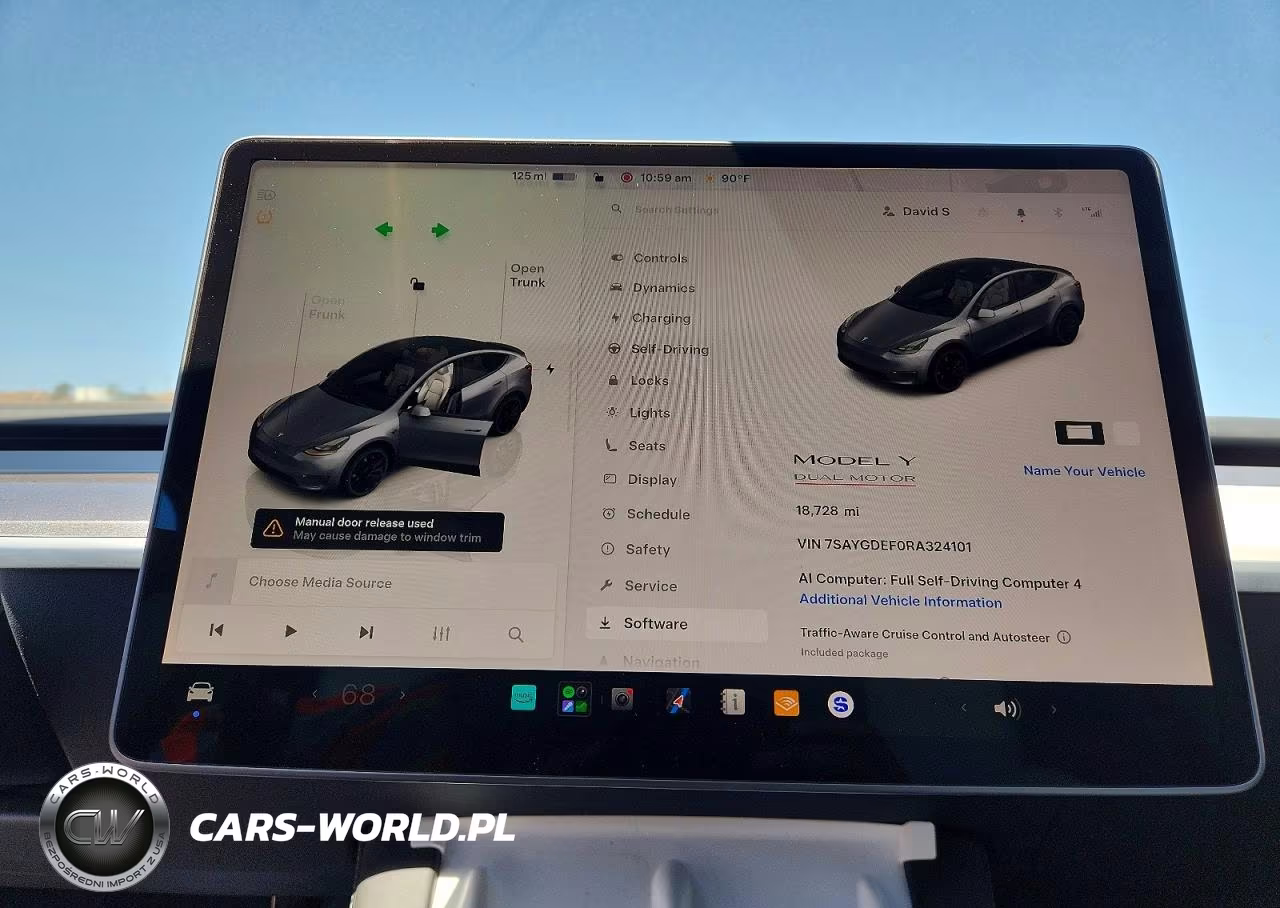 2024 Tesla Model Y VIN:7SAYGDEF0RA324101 - 9