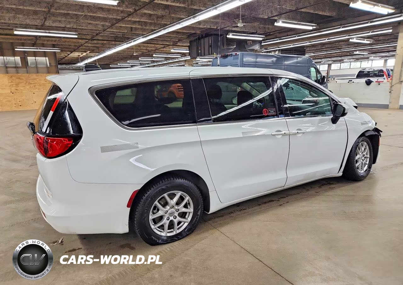 2023 Chrysler Voyager Lx VIN:2C4RC1CG0PR511298 - 3