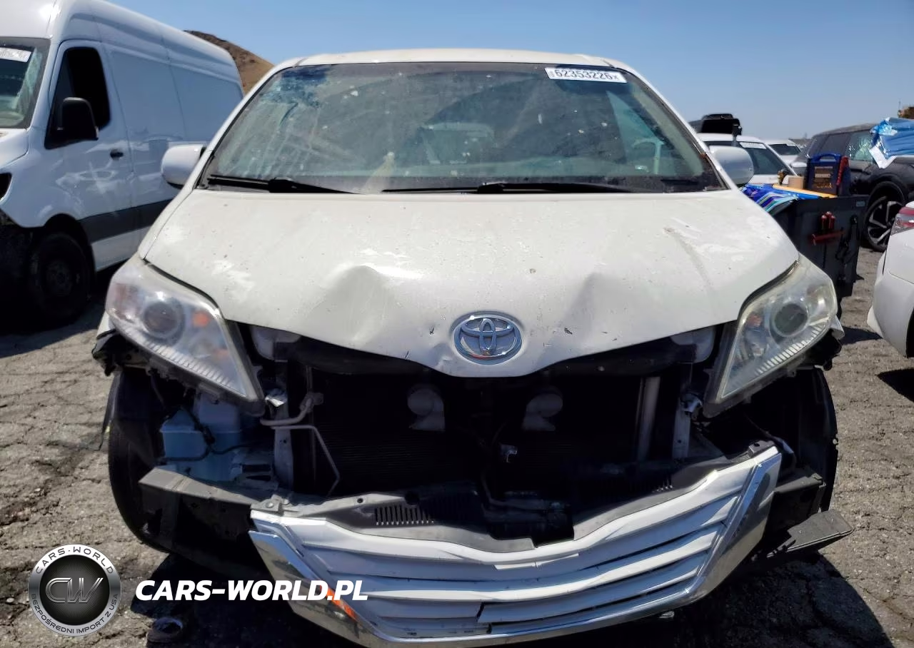 2015 Toyota Sienna Le VIN:5TDKK3DC5FS567500 - 5