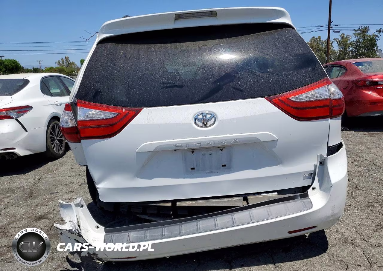 2015 Toyota Sienna Le VIN:5TDKK3DC5FS567500 - 6