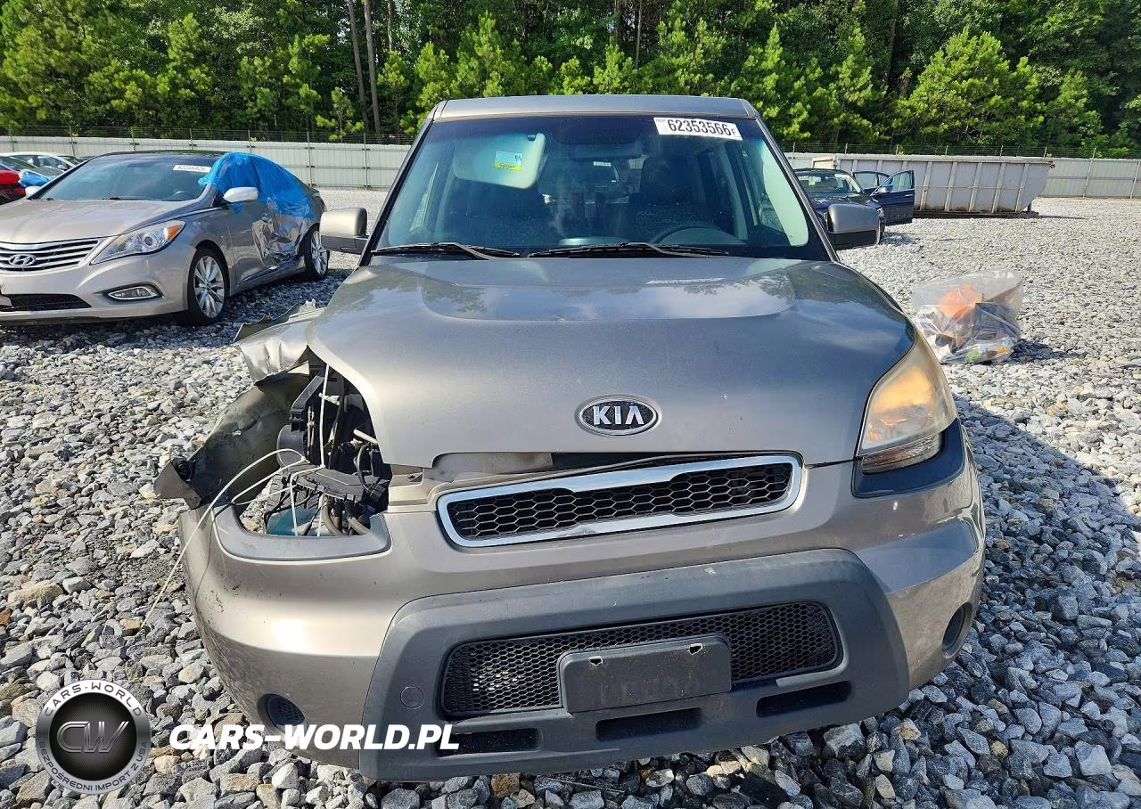 2010 Kia Soul + VIN:KNDJT2A26A7149173 - 5