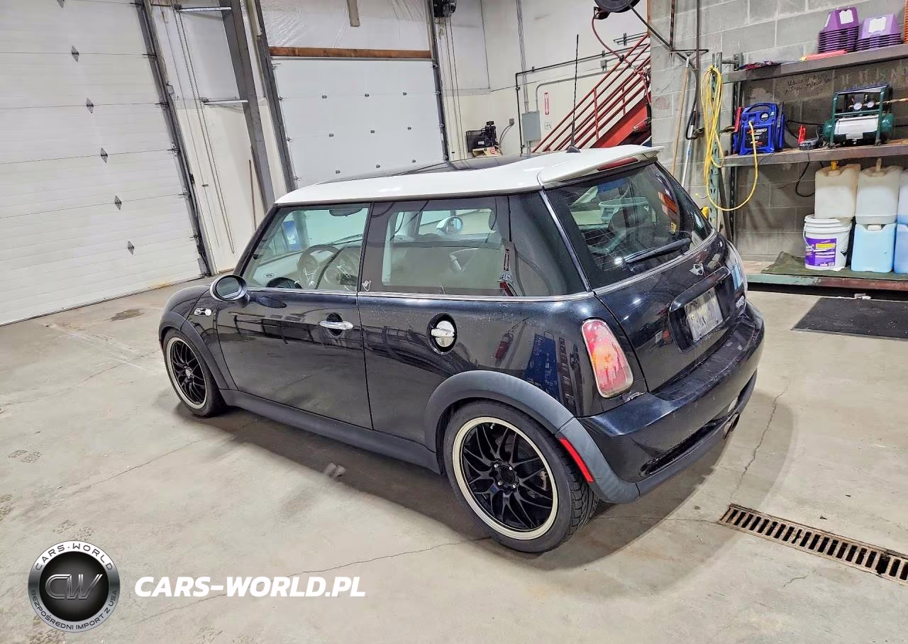 2003 Mini Cooper S VIN:WMWRE33453TD65995 - 2