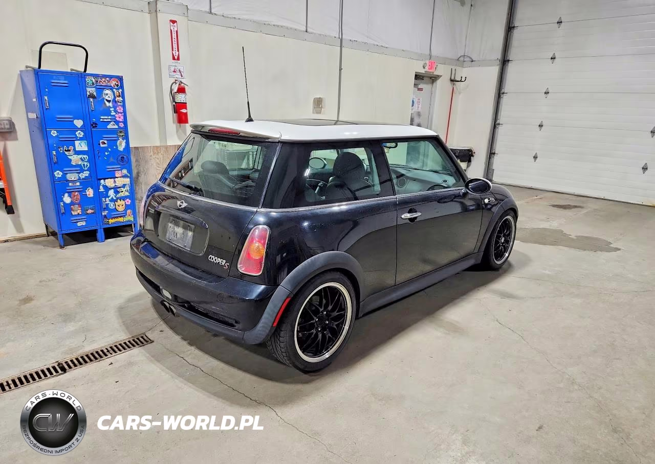 2003 Mini Cooper S VIN:WMWRE33453TD65995 - 3