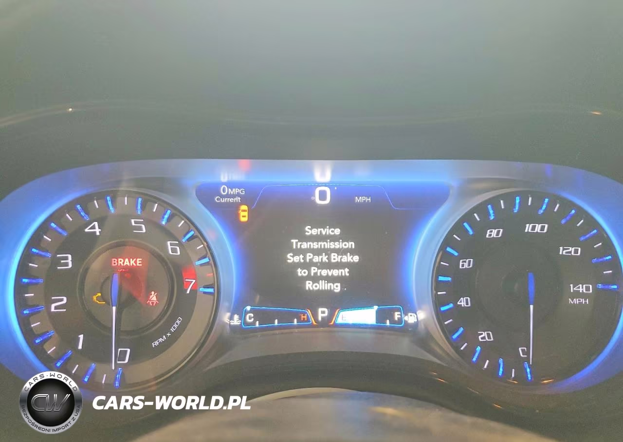 2018 Chrysler 300 S VIN:2C3CCAGG4JH165628 - 9