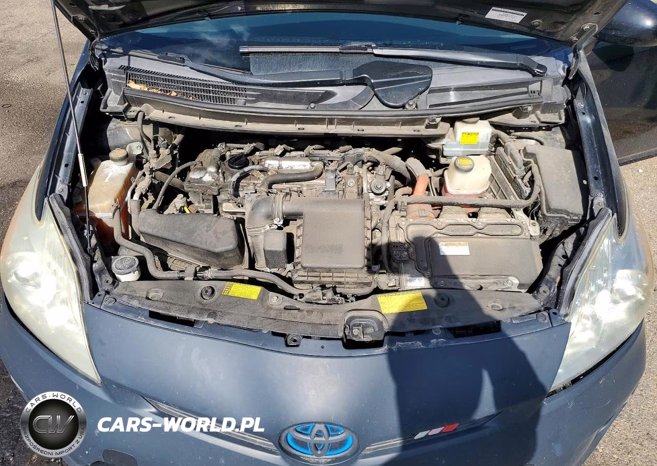 2014 Toyota Prius Two VIN:JTDKN3DUXE1756882 - 11