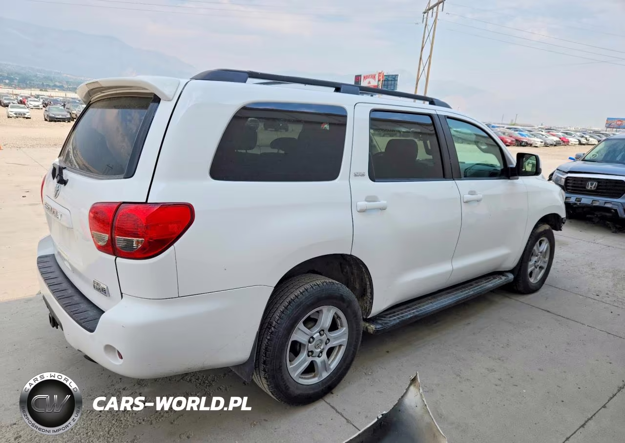2013 Toyota Sequoia Sr5 VIN:5TDBY5G16DS075740 - 3