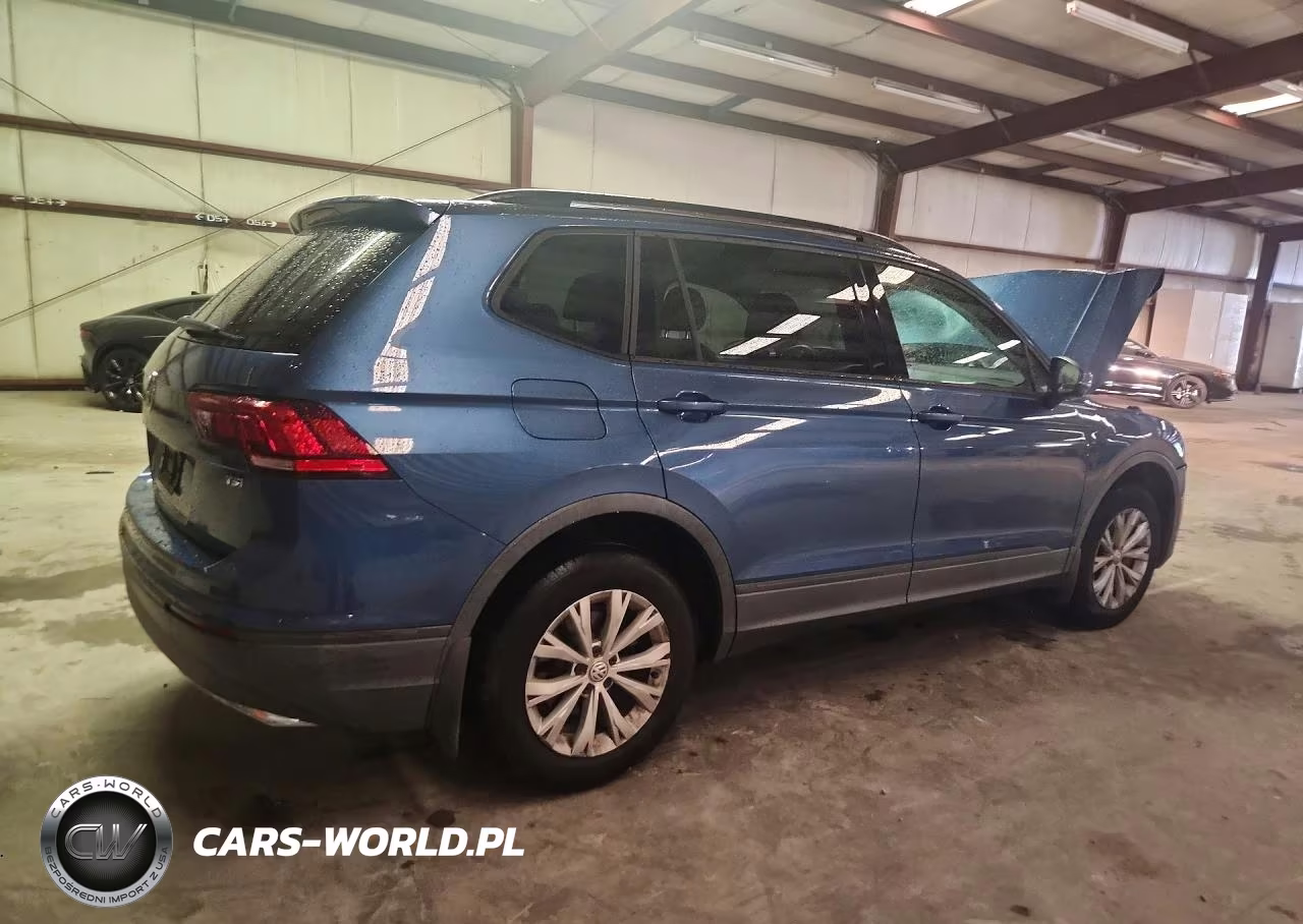 2018 Volkswagen Tiguan S VIN:3VV1B7AX0JM059116 - 3