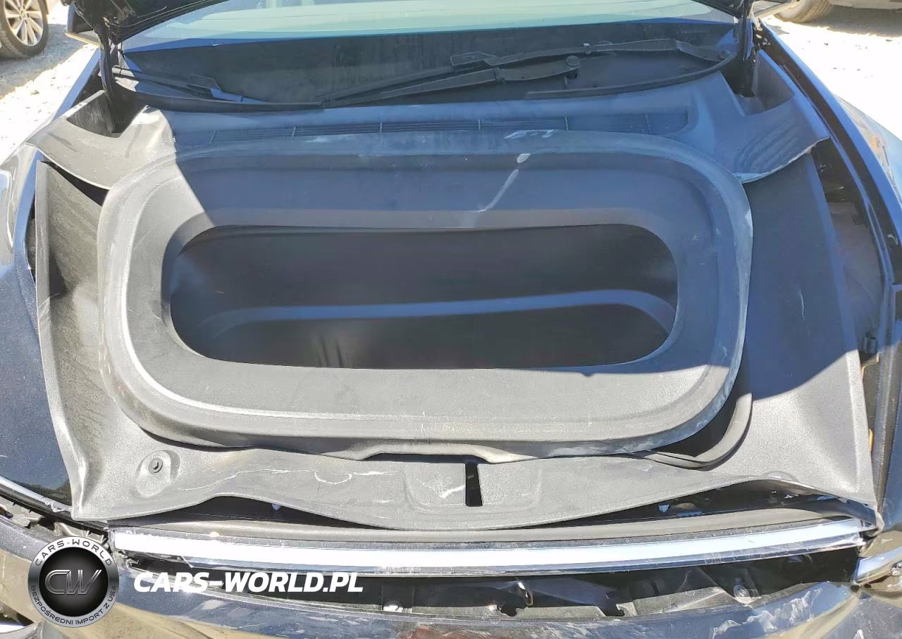 2026 Tesla Model Y VIN:7SAYGDED4TF618724 - 12