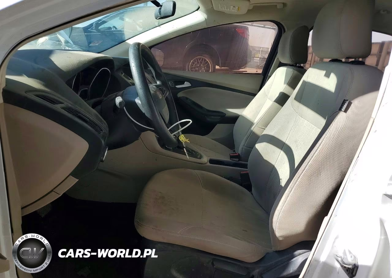 2016 Ford Focus Se VIN:1FADP3F24GL230209 - 7