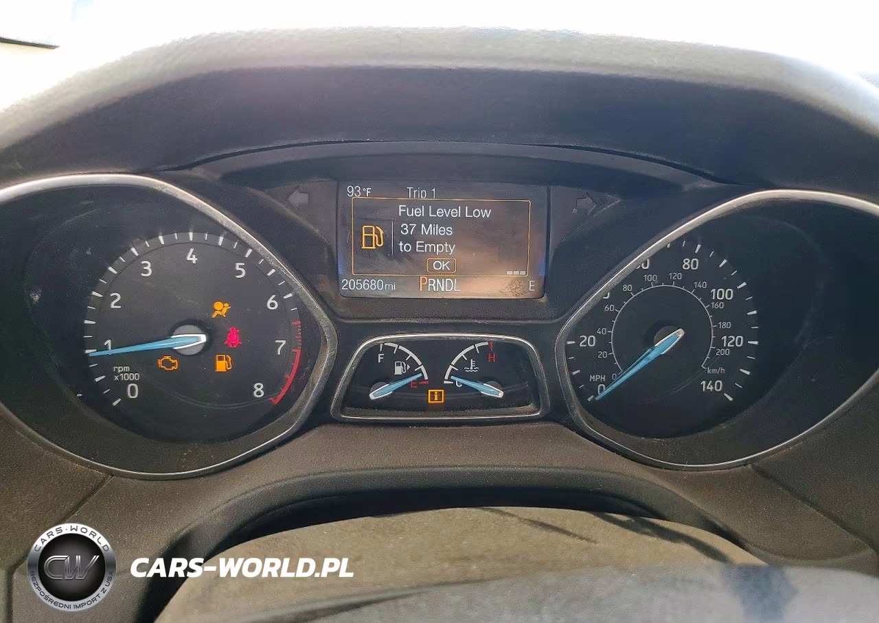 2016 Ford Focus Se VIN:1FADP3F24GL230209 - 9