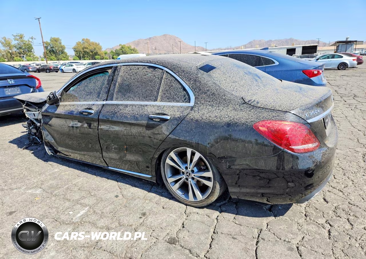 2018 Mercedes-Benz C 350E VIN:55SWF4HB6JU262421 - 2