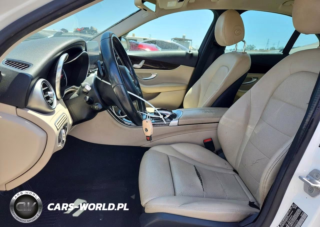 2015 Mercedes-Benz C 300 VIN:55SWF4JB1FU069238 - 7