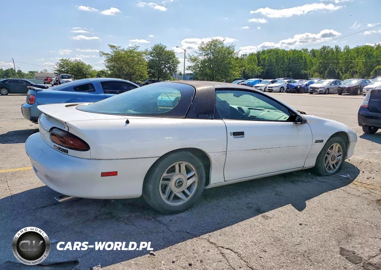 1994 Chevrolet Camaro Z28 VIN:2G1FP22PXR2146583 - 3