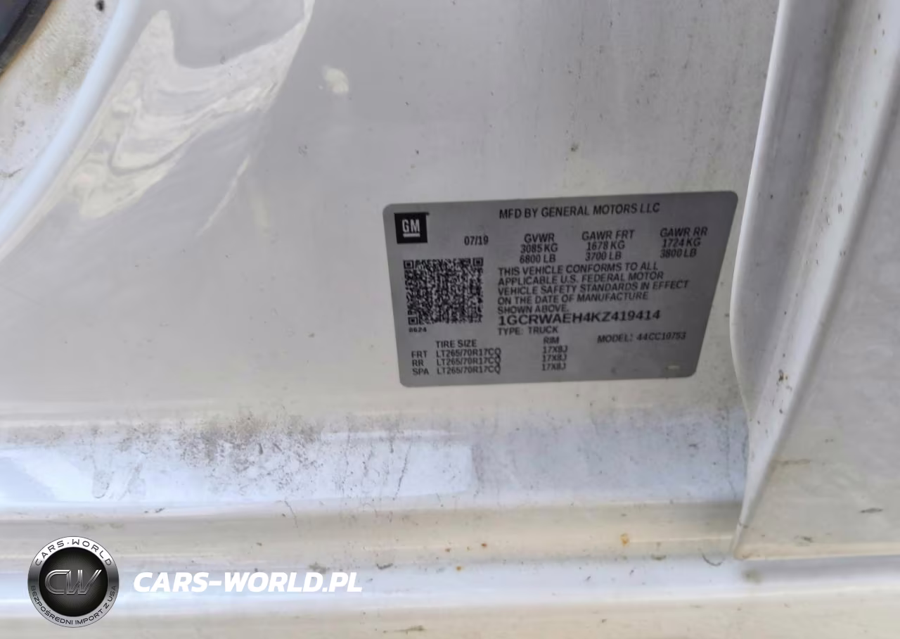 2019 Chevrolet Silverado C1500 VIN:1GCRWAEH4KZ419414 - 12