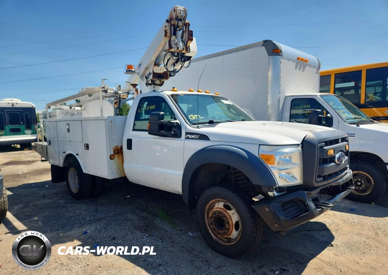 2012 Ford F450 Super Duty Bucket Truck VIN:1FDUF4GYXCEB87544 - 4