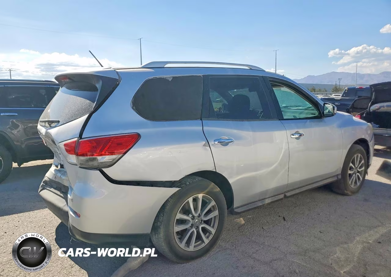 2013 Nissan Pathfinder S VIN:5N1AR2MMXDC668035 - 3