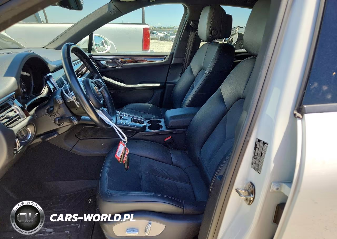 2019 Porsche Macan VIN:WP1AA2A51KLB01331 - 7