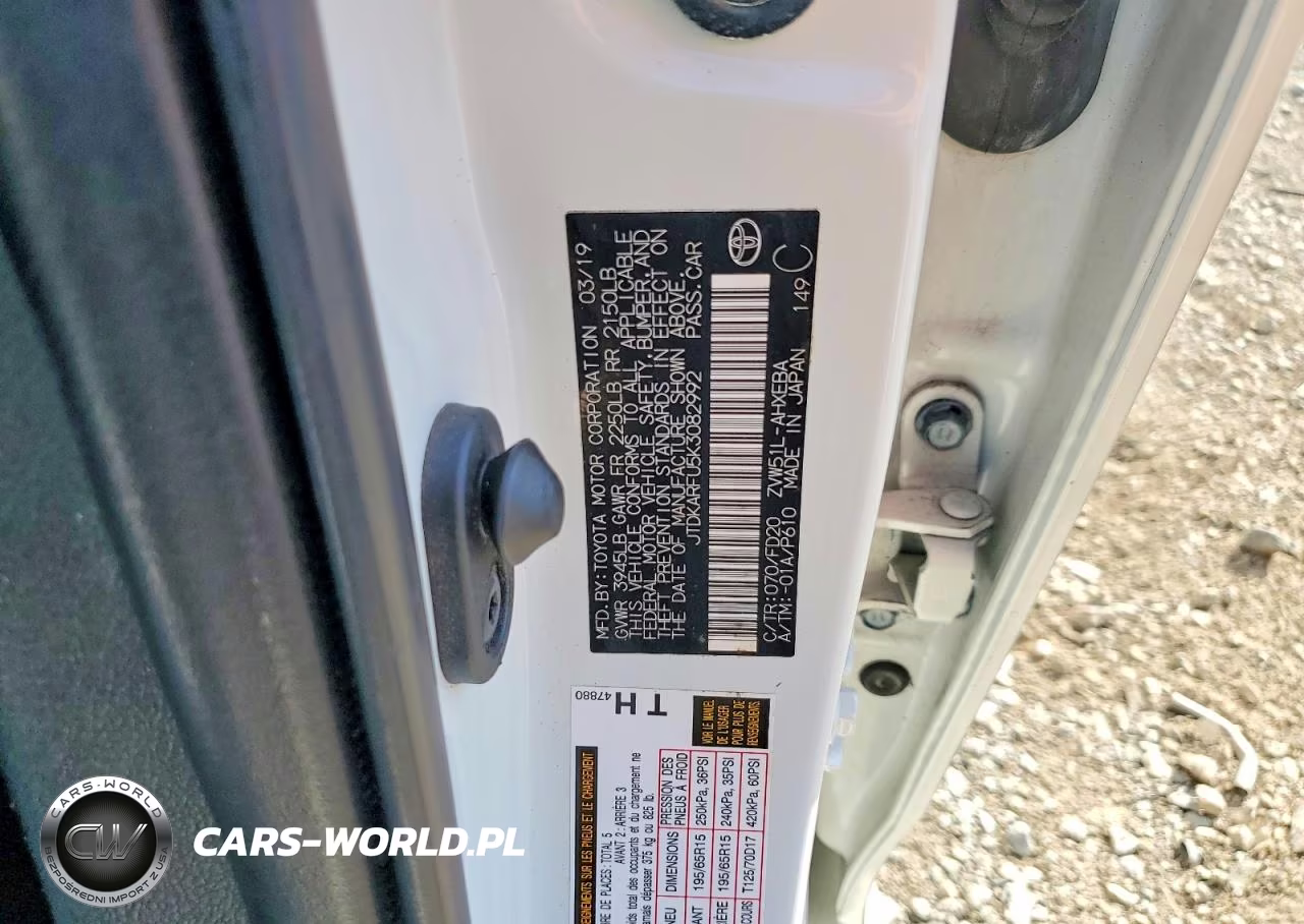 2019 Toyota Prius Le VIN:JTDKARFU5K3082992 - 12