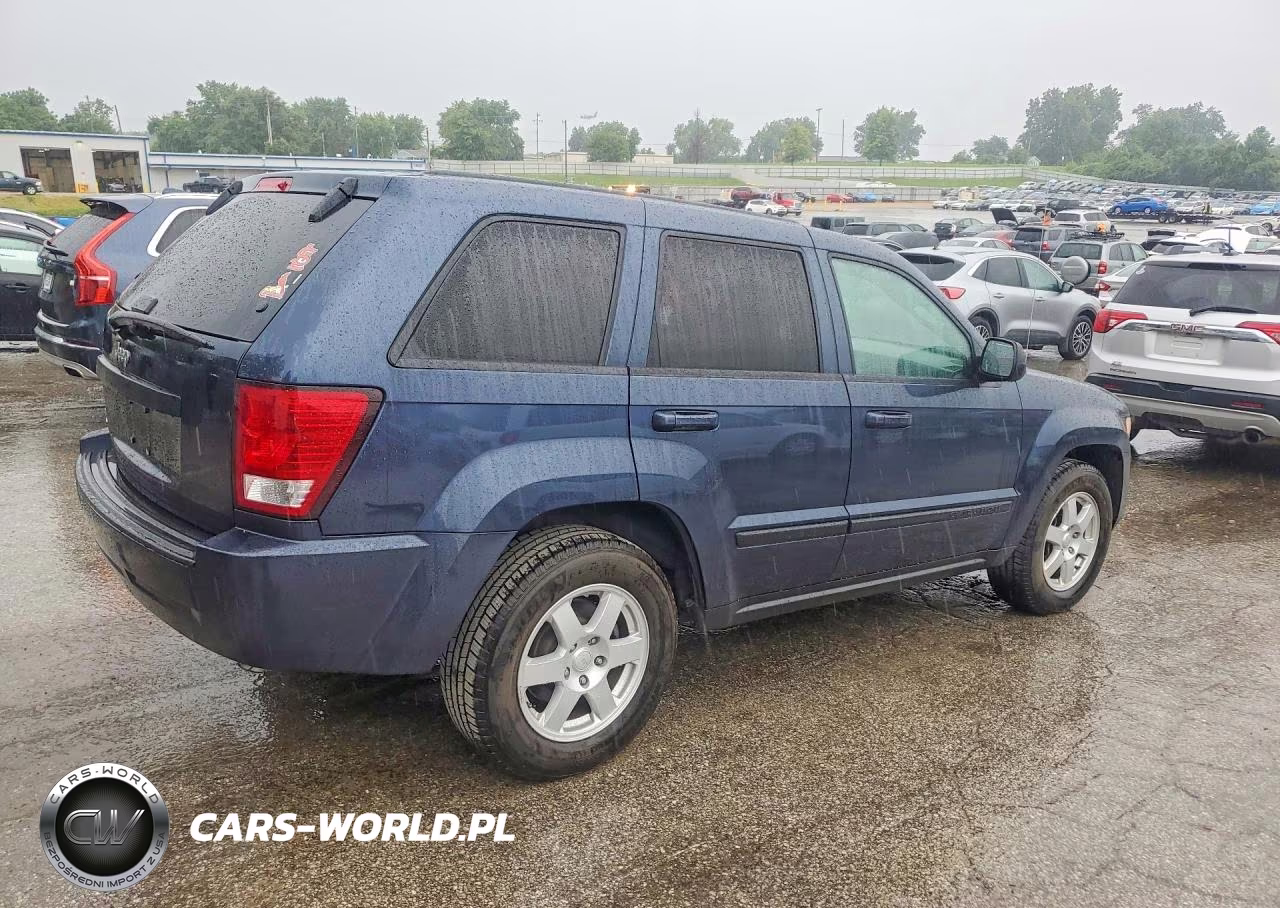 2008 Jeep Grand Cherokee Laredo VIN:1J8GR48K98C212156 - 3