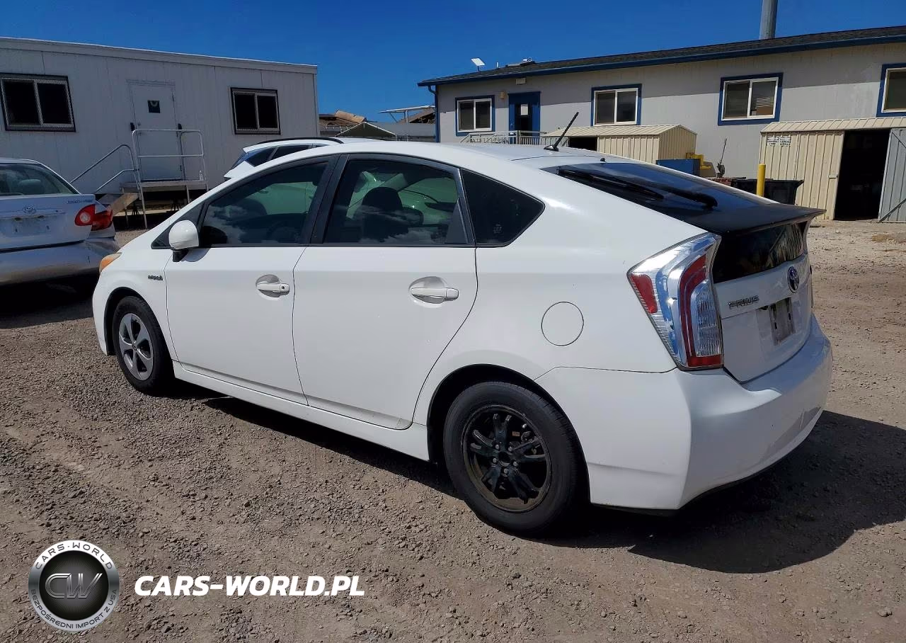 2014 Toyota Prius One VIN:JTDKN3DU5E1736328 - 2