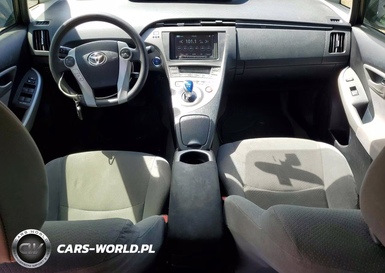 2014 Toyota Prius One VIN:JTDKN3DU5E1736328 - 8