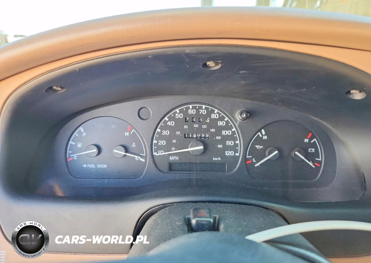 1998 Mazda B2500 VIN:4F4YR12C1WTM16210 - 9