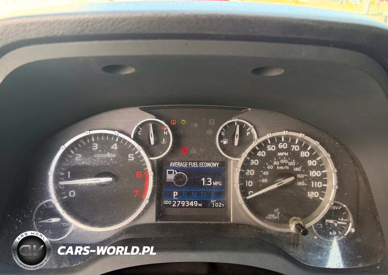 2015 Toyota Tundra Platinum VIN:5TFAW5F19FX448429 - 8