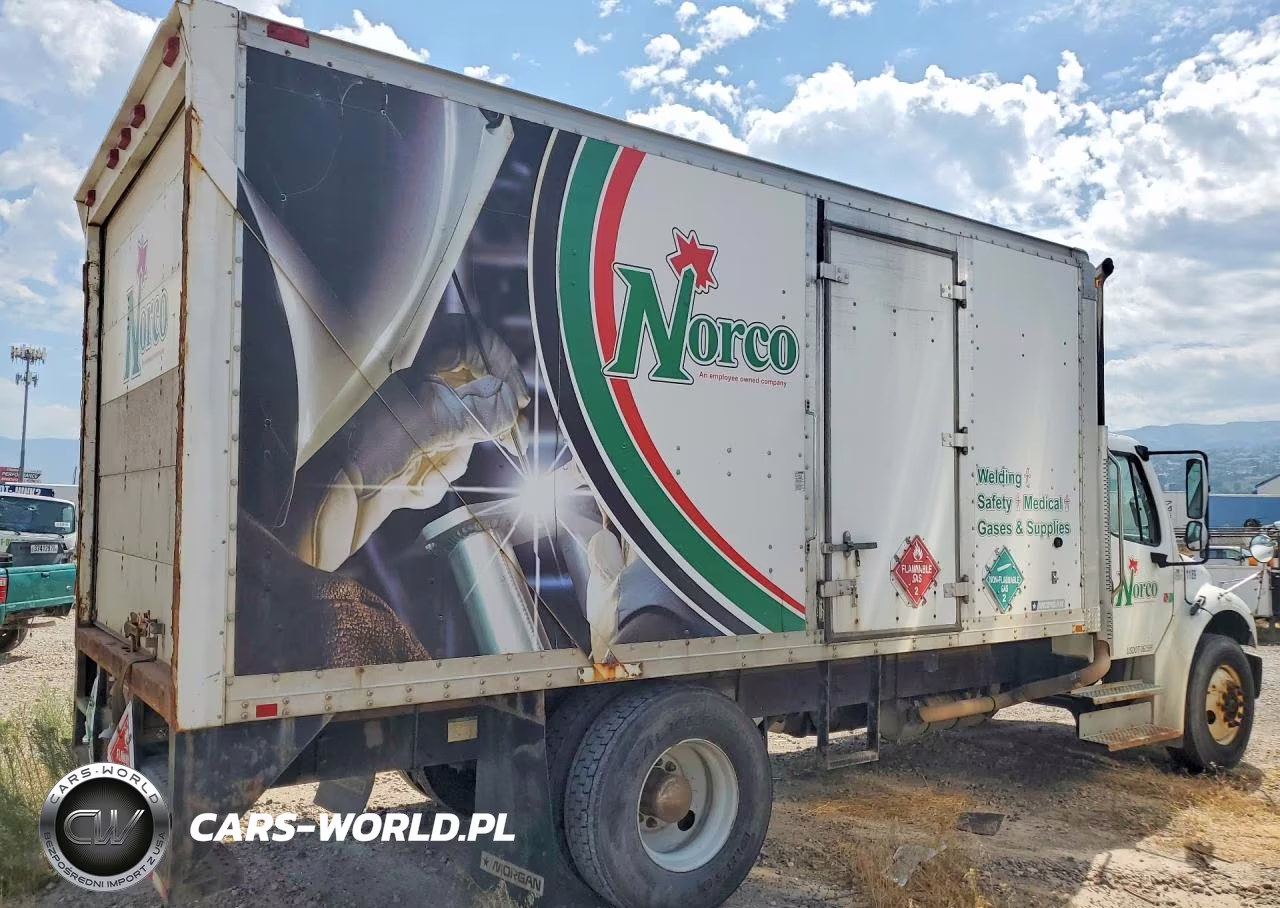 2010 Freightliner M2 106 Med VIN:1FVACXDT1ADAR5405 - 3