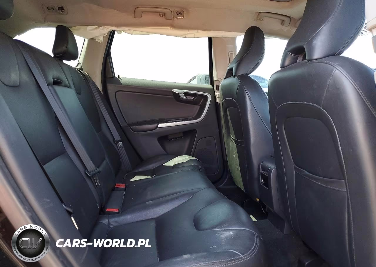 2016 Volvo Xc60 T5 Premier VIN:YV440MDK6G2782059 - 11