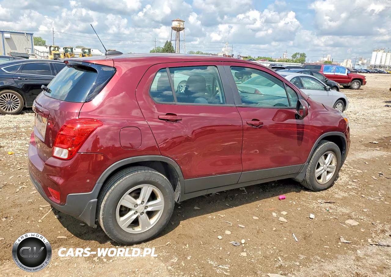 2017 Chevrolet Trax Ls VIN:3GNCJNSB0HL273757 - 3