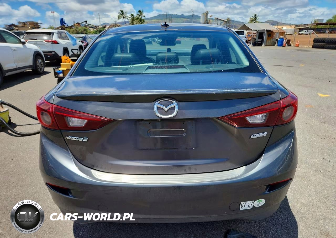 2018 Mazda 3 Touring VIN:3MZBN1V38JM256403 - 6