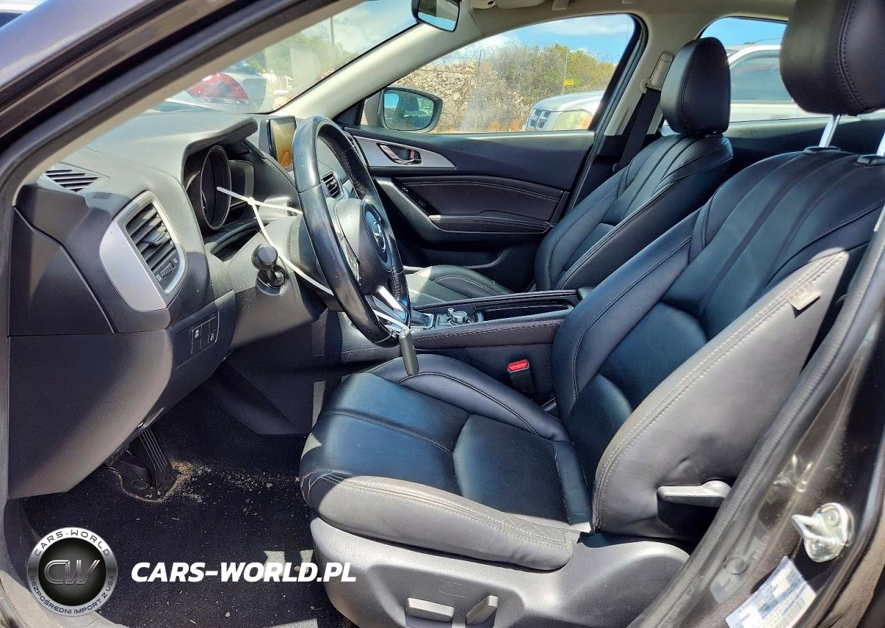 2018 Mazda 3 Touring VIN:3MZBN1V38JM256403 - 7