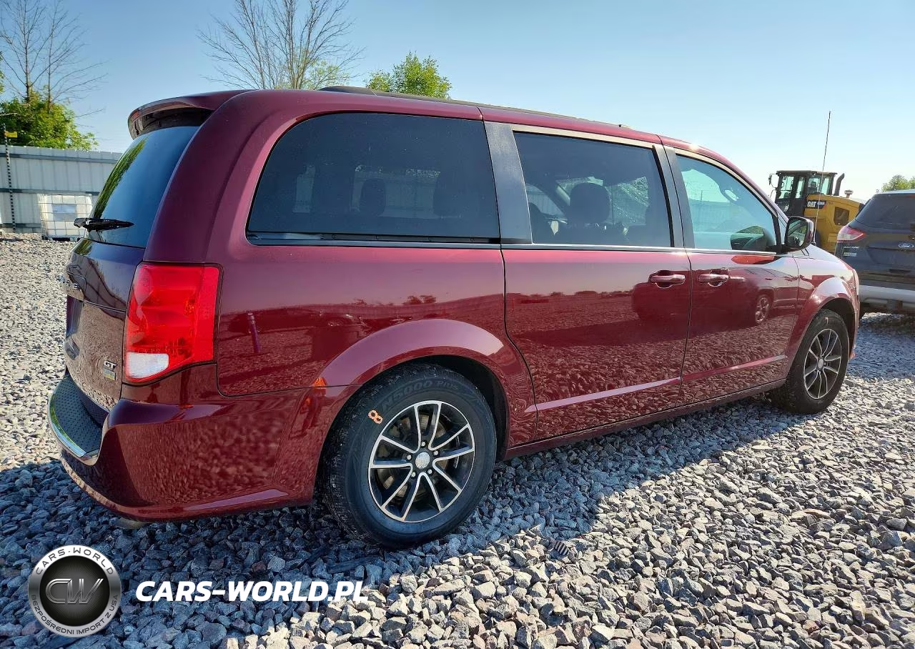 2019 Dodge Grand Caravan Gt VIN:2C4RDGEG0KR648005 - 3