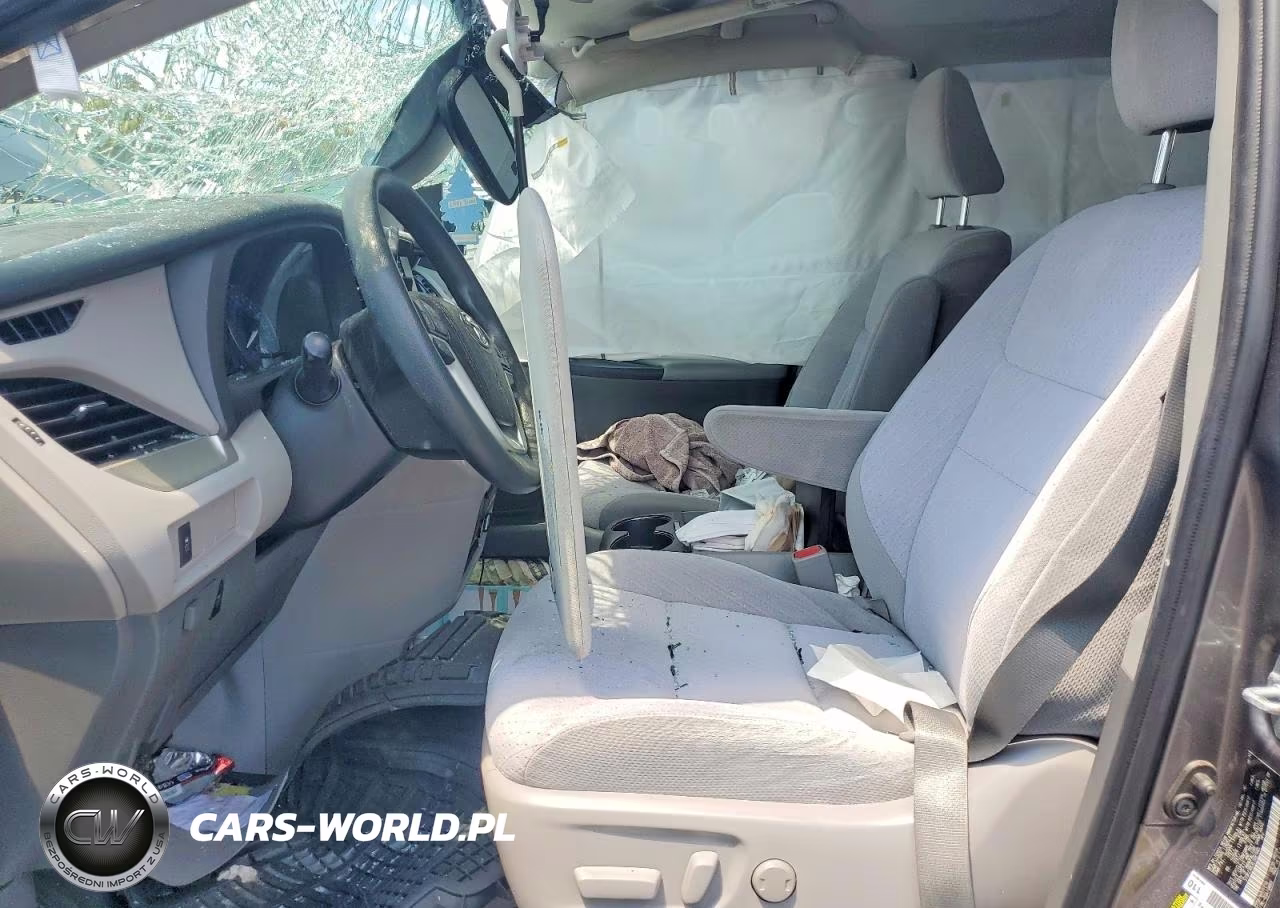 2020 Toyota Sienna Le VIN:5TDKZ3DCXLS081885 - 7