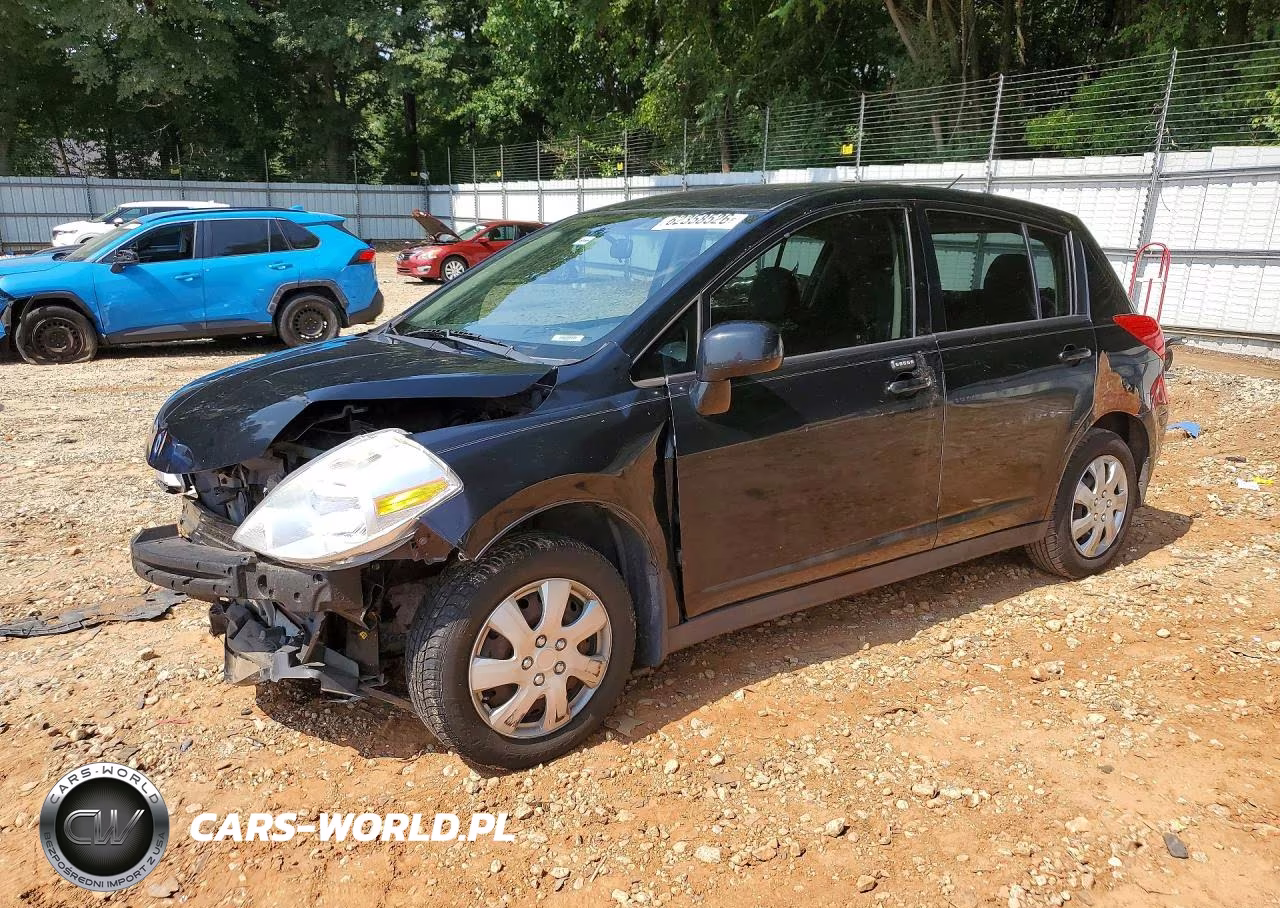 2011 Nissan Versa 1.8 S